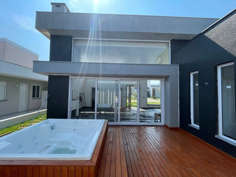 Casa à venda no condomínio Dubai: 7ª foto da galeria de imagens do imóvel