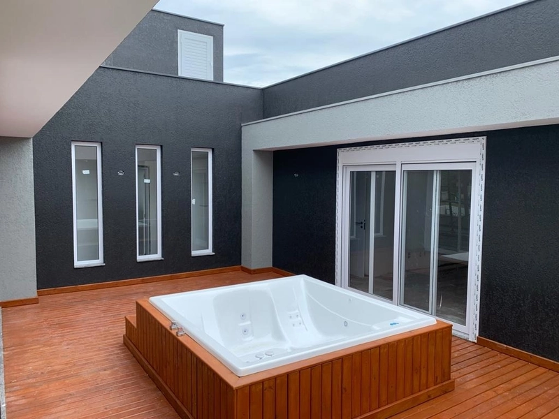 Casa à venda no condomínio Dubai: 11ª foto da galeria de imagens do imóvel