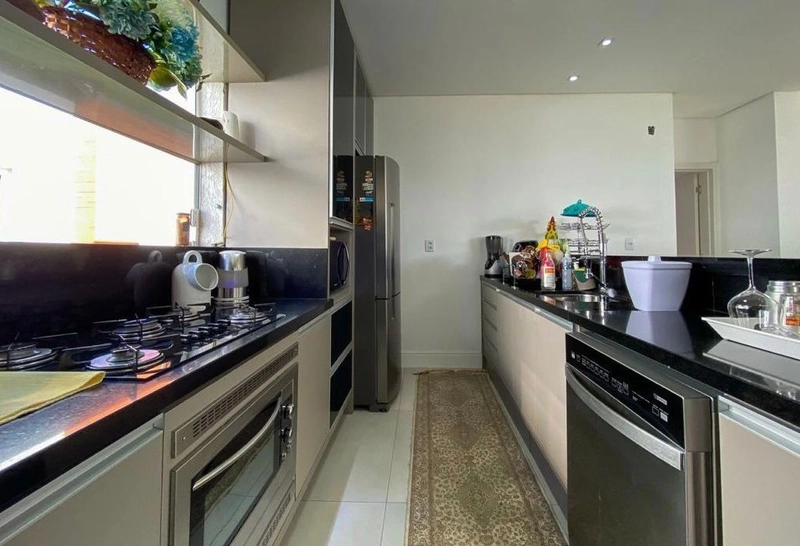 Casa à venda no condomínio Dubai: 10ª foto da galeria de imagens do imóvel