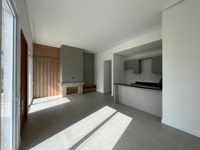 Casa à venda no condomínio Dubai: 2ª foto da galeria de imagens do imóvel