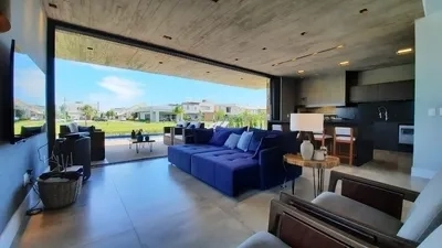 Magnífica casa beira lago  no condomínio Sea Coast!: 23ª foto da galeria de imagens do imóvel