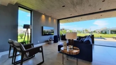 Magnífica casa beira lago  no condomínio Sea Coast!: 22ª foto da galeria de imagens do imóvel