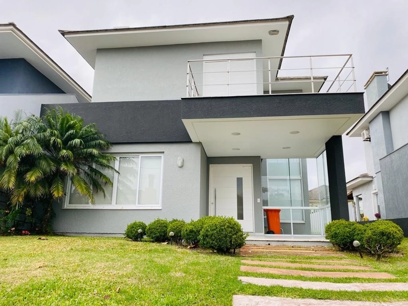 Casa à venda no condomínio Atlântico Villas Club