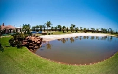 Terreno à venda no condomínio Green Village: 3ª foto da galeria de imagens do imóvel