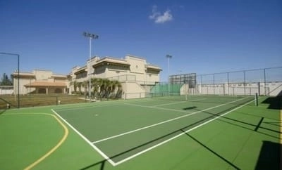 Terreno à venda no condomínio Playa Vista: 2ª foto da galeria de imagens do imóvel