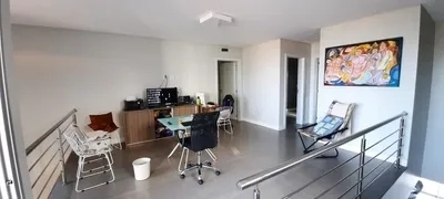 Sobrado beira lago no condomínio Malibu: 18ª foto da galeria de imagens do imóvel