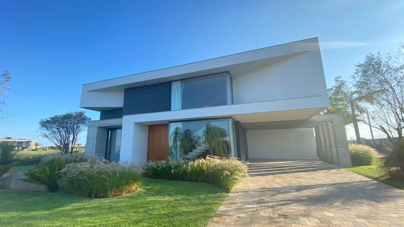 Casa à venda no condomínio Sense em Xangri-Lá