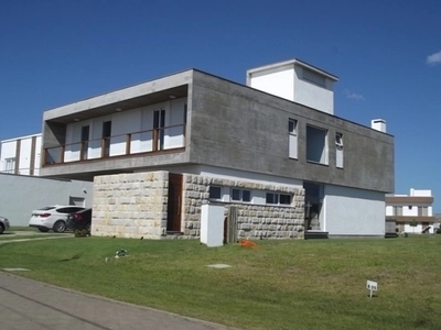 Casa à venda no condomínio Ventura Xangri-Lá: 2ª foto da galeria de imagens do imóvel