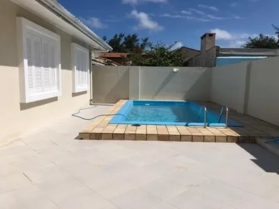 Casa à venda em Xangri-Lá: 2ª foto da galeria de imagens do imóvel