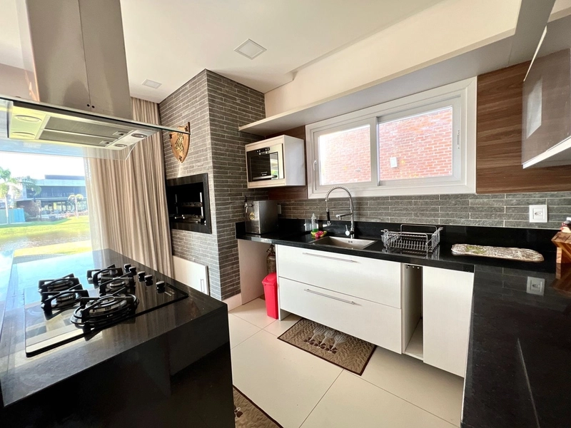 Casa à venda no condomínio Villagio de Atlântida!: 7ª foto da galeria de imagens do imóvel