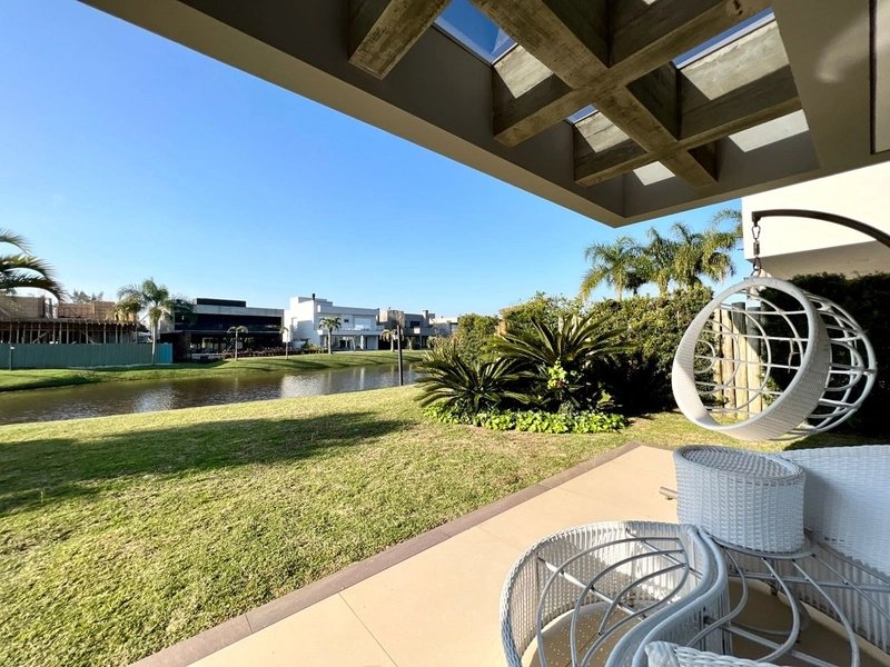 Casa à venda no condomínio Villagio de Atlântida!: 15ª foto da galeria de imagens do imóvel