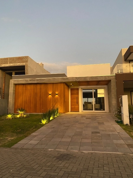 Casa térrea à venda no condomínio Blue em Xangri-Lá: 2ª foto da galeria de imagens do imóvel