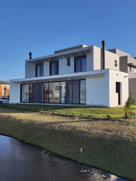 Casa à venda no condomínio Blue em Xangri-Lá: 1ª foto da galeria de imagens do imóvel