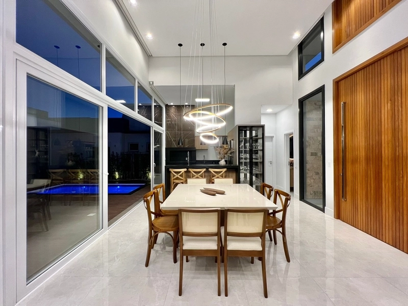 Casa à venda no condomínio Dubai: 40ª foto da galeria de imagens do imóvel