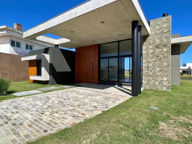 Casa à venda no condomínio Riviera: 2ª foto da galeria de imagens do imóvel