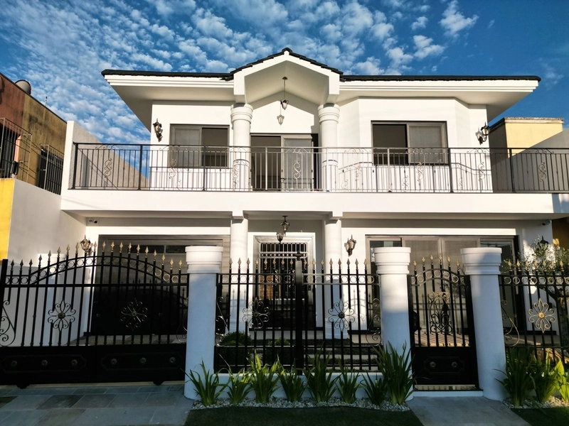 Casa moderna estilo neoclássico na praia de Atlântida: 26ª foto da galeria de imagens do imóvel