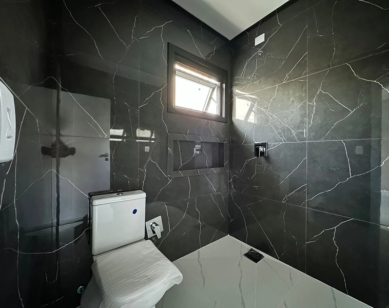 Casa moderna estilo neoclássico na praia de Atlântida: 56ª foto da galeria de imagens do imóvel