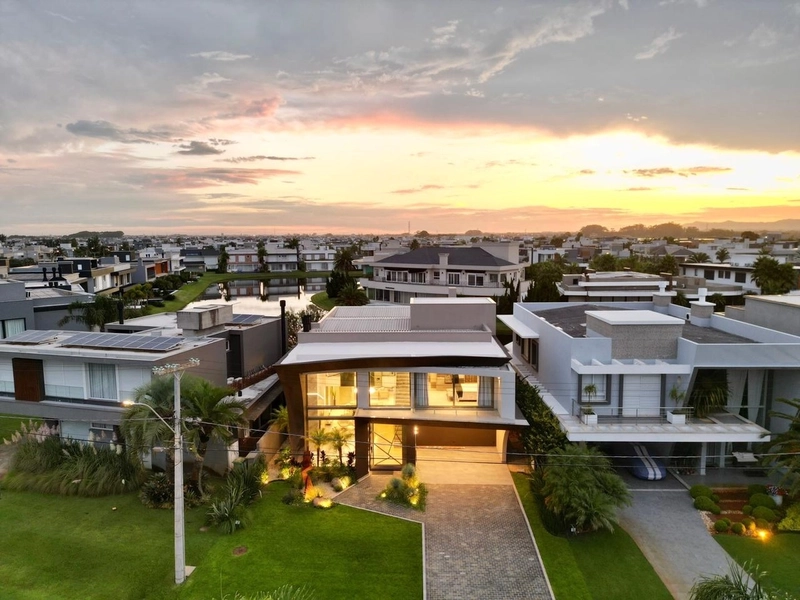 Mansão à venda no condomínio Enseada: 36ª foto da galeria de imagens do imóvel