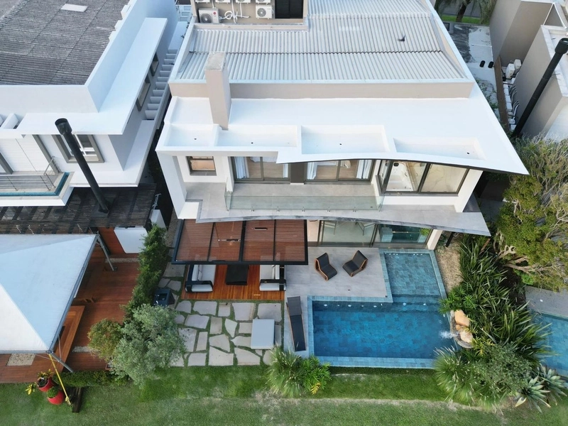 Mansão à venda no condomínio Enseada: 43ª foto da galeria de imagens do imóvel