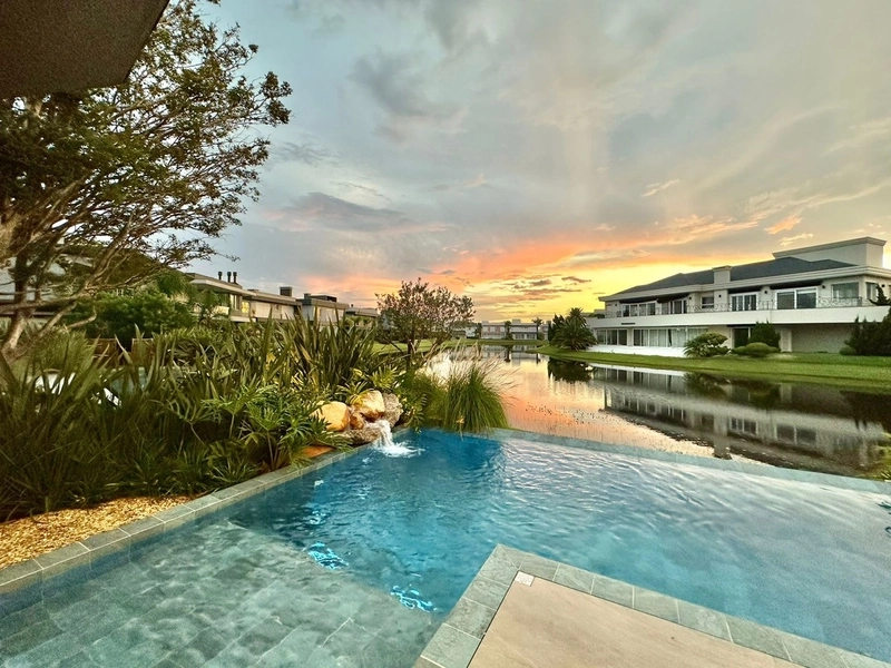 Mansão à venda no condomínio Enseada: 50ª foto da galeria de imagens do imóvel