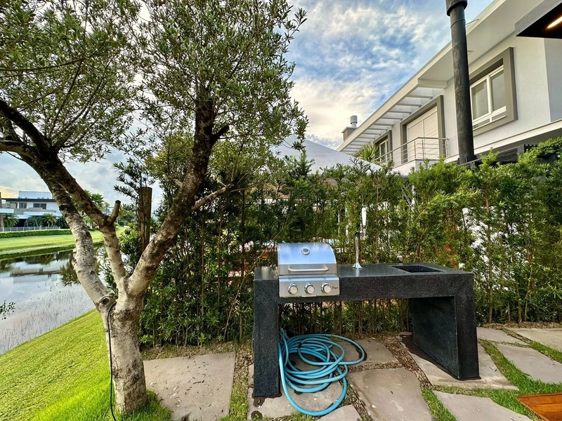 Mansão à venda no condomínio Enseada: 71ª foto da galeria de imagens do imóvel