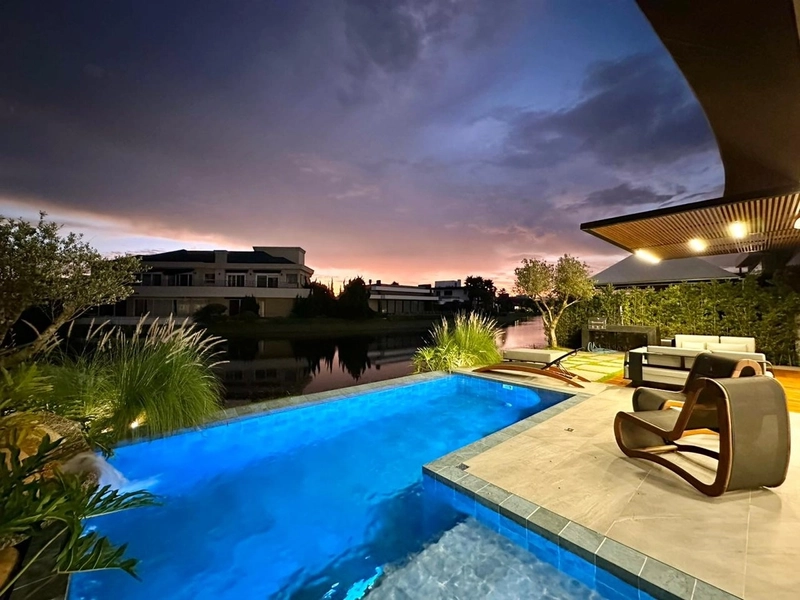 Mansão à venda no condomínio Enseada: 32ª foto da galeria de imagens do imóvel