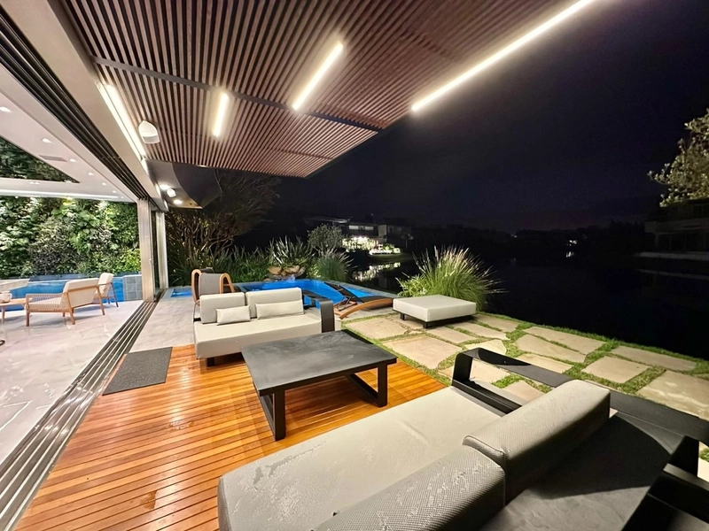 Mansão à venda no condomínio Enseada: 30ª foto da galeria de imagens do imóvel