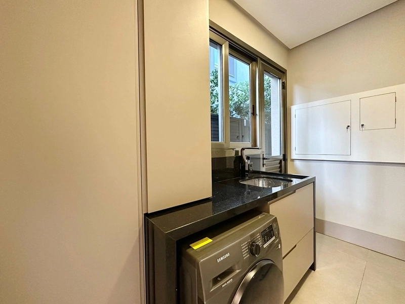 Mansão à venda no condomínio Enseada: 70ª foto da galeria de imagens do imóvel