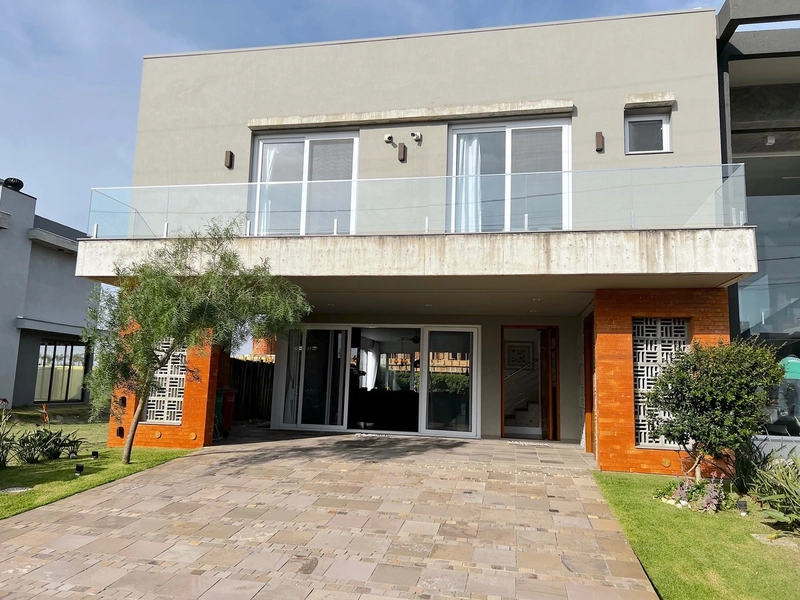 Casa à venda no condomínio Blue: 1ª foto da galeria de imagens do imóvel