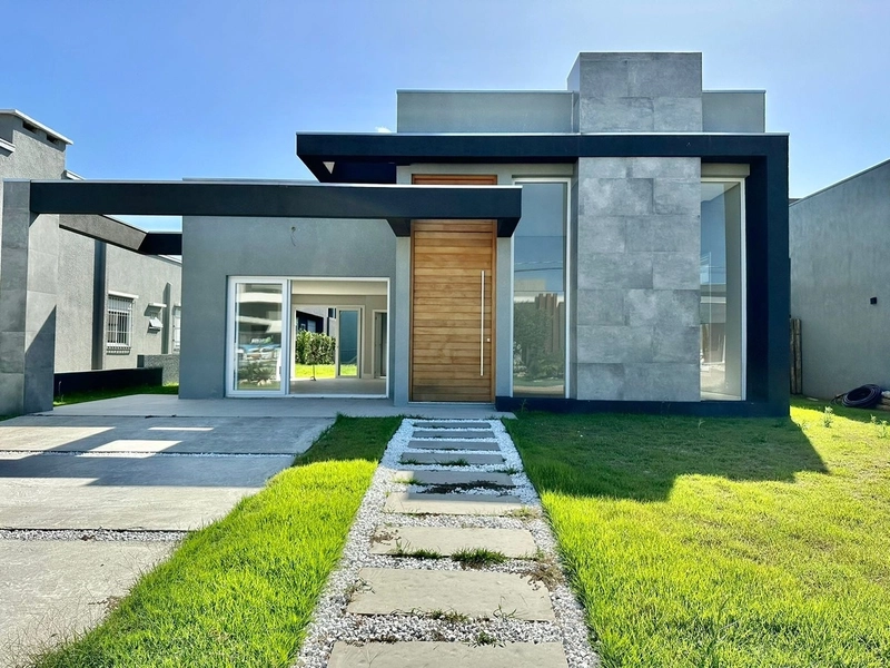 Casa térrea à venda no condomínio Dubai Resort