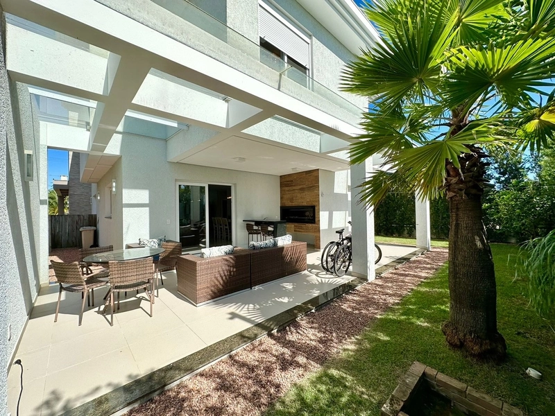 SOBRADO NO CONDOMÍNIO VILLAGIO DE ATLÂNTIDA: 12ª foto da galeria de imagens do imóvel