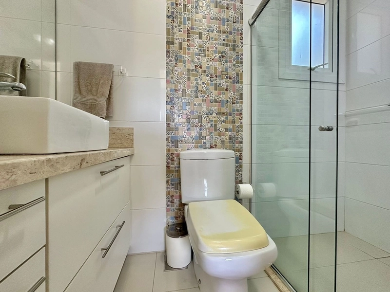 SOBRADO NO CONDOMÍNIO VILLAGIO DE ATLÂNTIDA: 16ª foto da galeria de imagens do imóvel