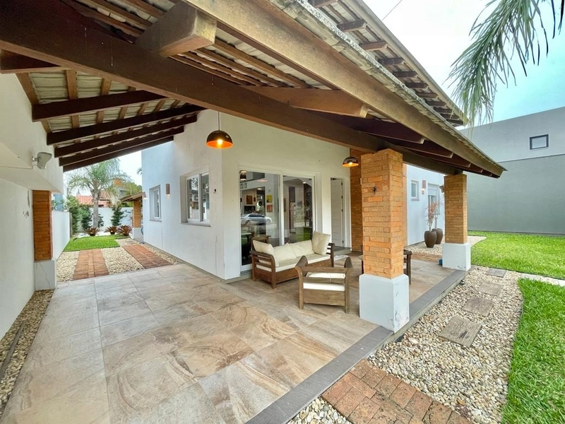 Casa à venda em Xangri-Lá: 7ª foto da galeria de imagens do imóvel