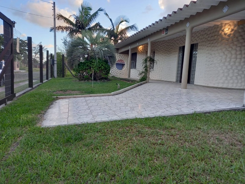 Casa à venda em Xangri-Lá: 5ª foto da galeria de imagens do imóvel