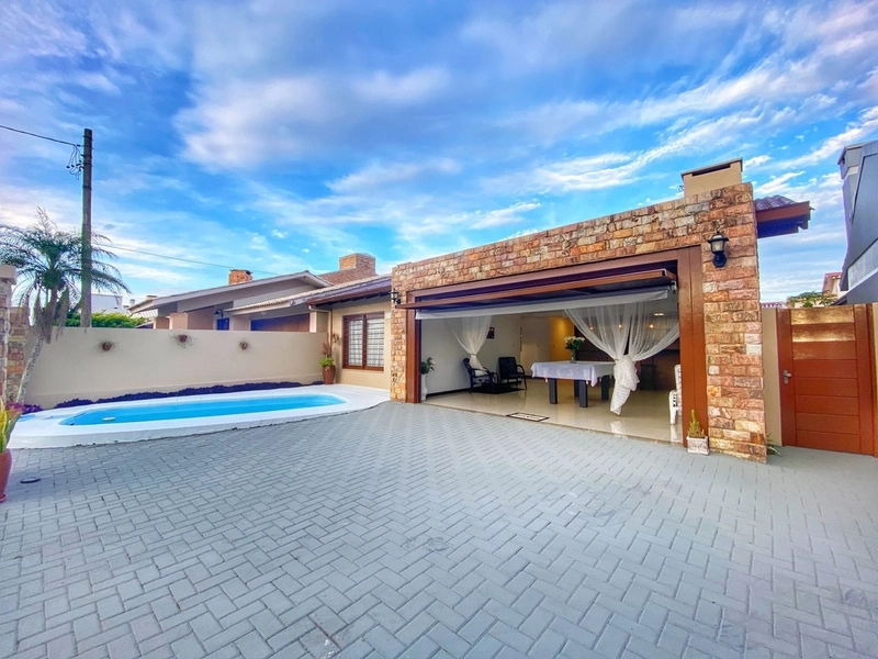 Casa à venda em Xangri-Lá divisa Atlântida: 2ª foto da galeria de imagens do imóvel