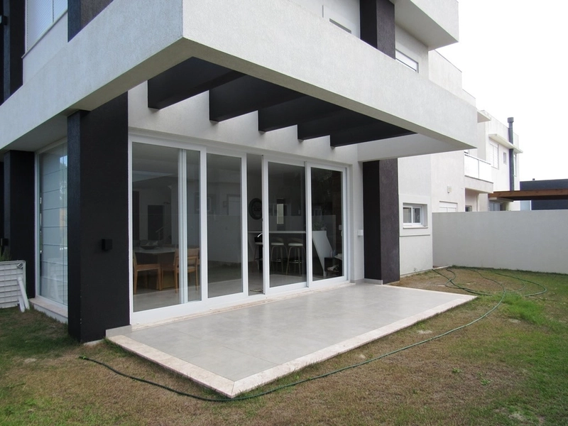 Casa à venda no Condomínio Las Palmas: 28ª foto da galeria de imagens do imóvel