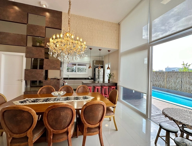 Casa à venda no condomínio Dubai: 22ª foto da galeria de imagens do imóvel