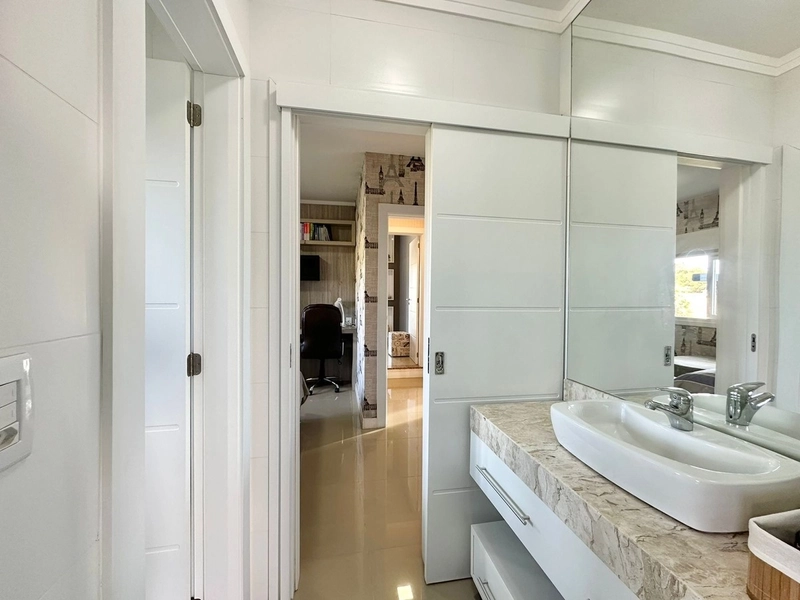 Casa à venda no condomínio Dubai: 18ª foto da galeria de imagens do imóvel