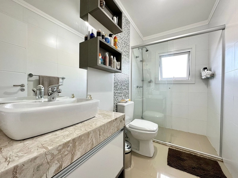 Casa à venda no condomínio Dubai: 17ª foto da galeria de imagens do imóvel