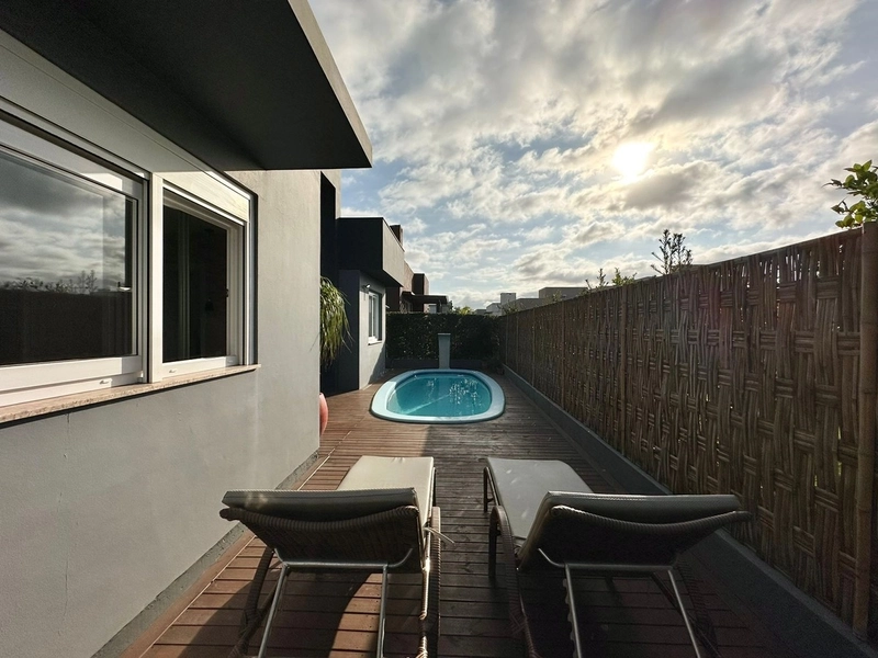 Casa à venda no condomínio Dubai: 7ª foto da galeria de imagens do imóvel