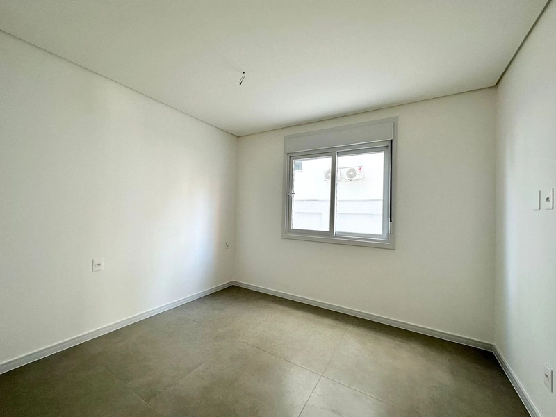 Mansão suspensa à venda em Capão da Canoa: 8ª foto da galeria de imagens do imóvel