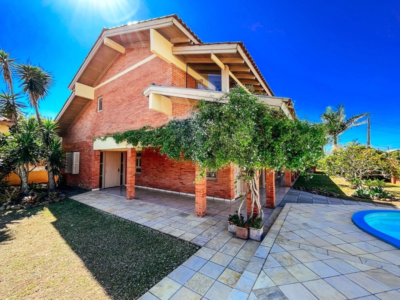 Casa à venda em Xangri-lá: 3ª foto da galeria de imagens do imóvel