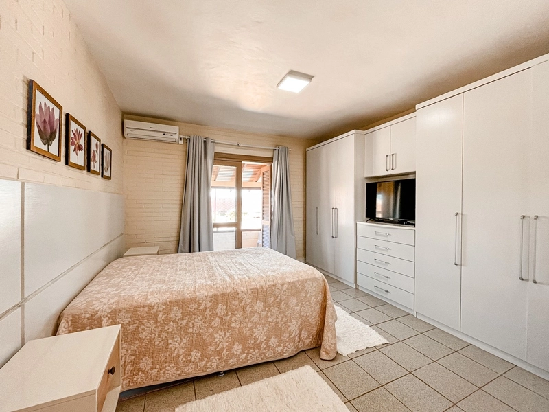 Casa à venda em Xangri-lá: 47ª foto da galeria de imagens do imóvel