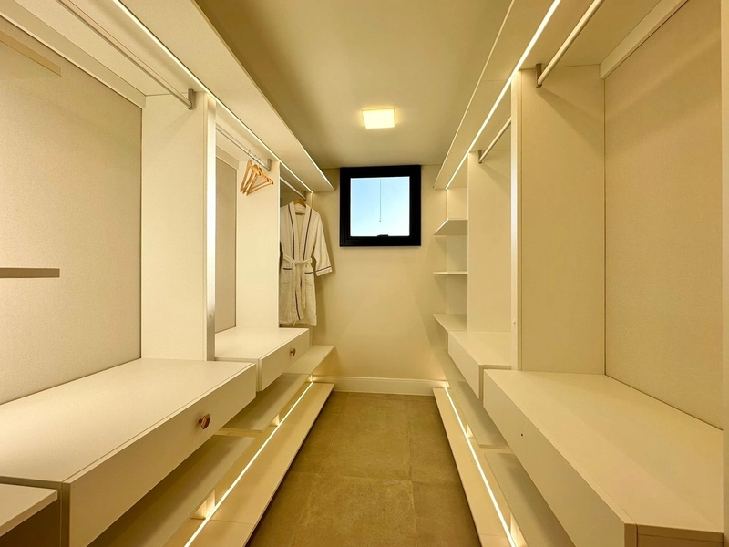 Mansão à venda no condomínio Enseada Lagos: 12ª foto da galeria de imagens do imóvel