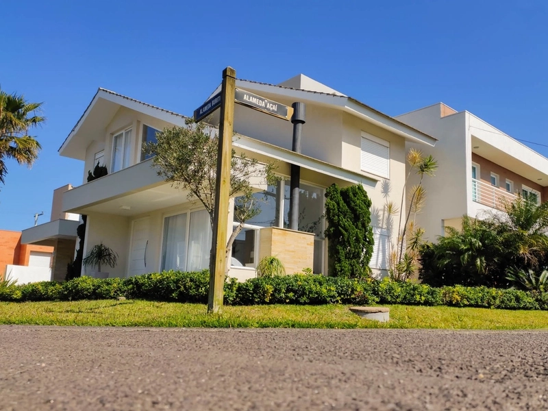 Casa à venda no condomínio Las Palmas: 3ª foto da galeria de imagens do imóvel