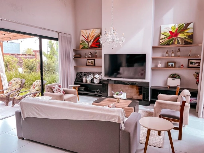 Casa à venda no condomínio Dubai: 5ª foto da galeria de imagens do imóvel