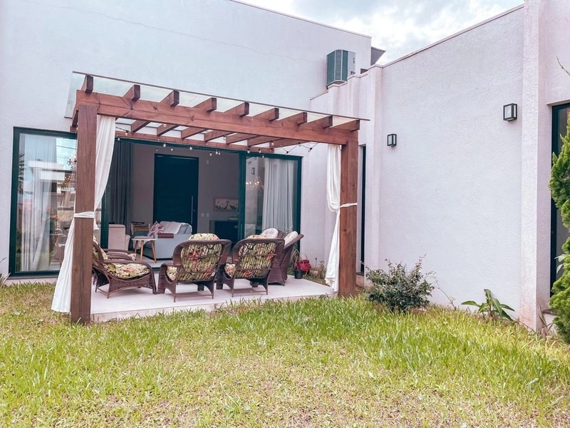 Casa à venda no condomínio Dubai: 21ª foto da galeria de imagens do imóvel