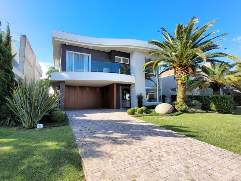 Casa à venda no condomínio Enseada: 1ª foto da galeria de imagens do imóvel