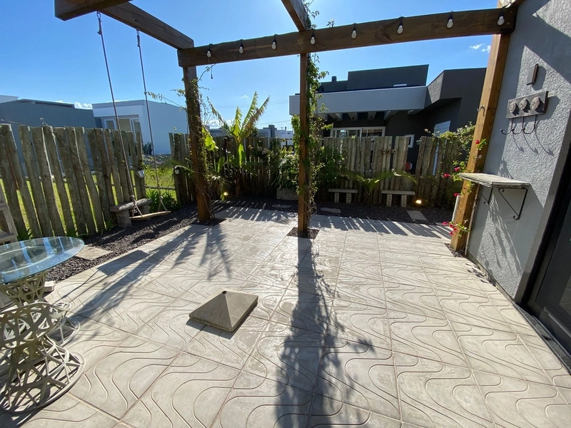 Casa à venda no condomínio Dubai: 21ª foto da galeria de imagens do imóvel