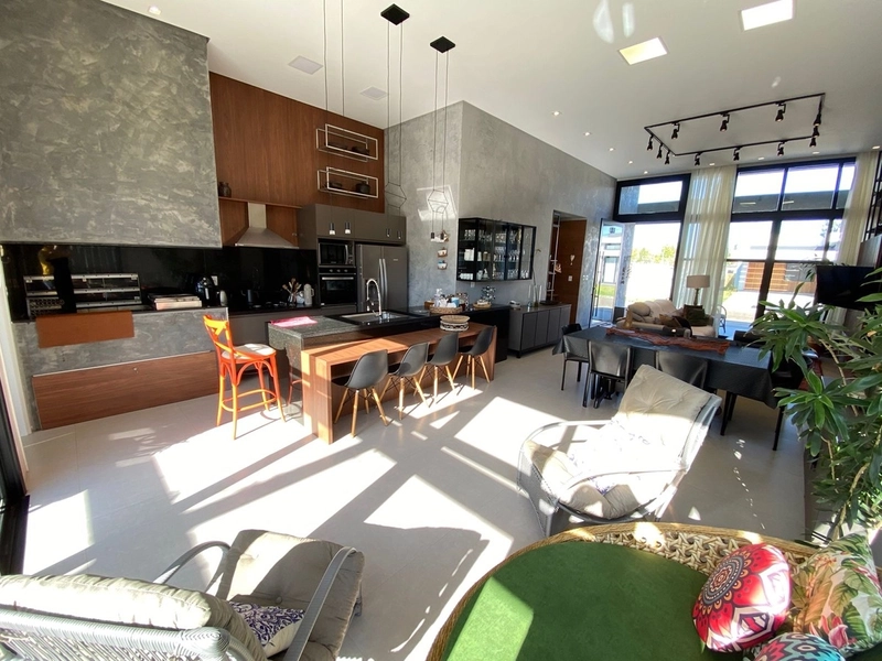 Casa à venda no condomínio Dubai: 13ª foto da galeria de imagens do imóvel